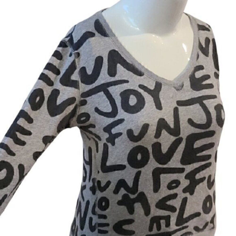 [Aeropostale] Love Fun Joy Sweater - Size M